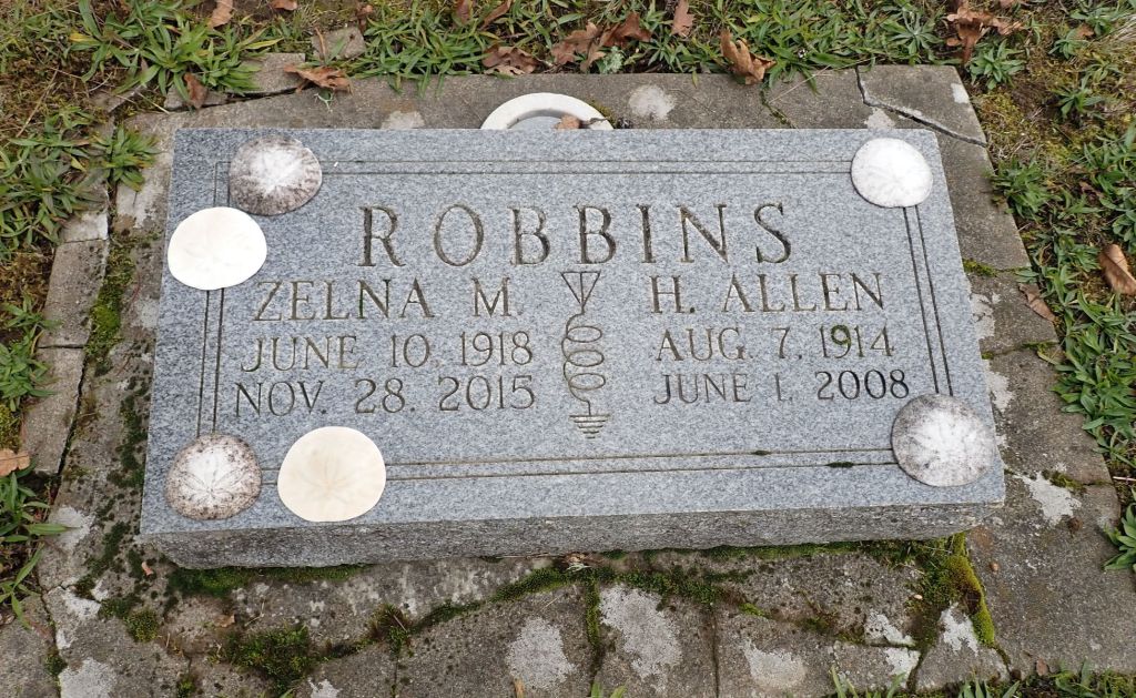 Photo of a tombstone