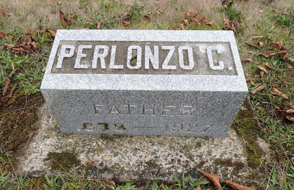 Photo of a tombstone